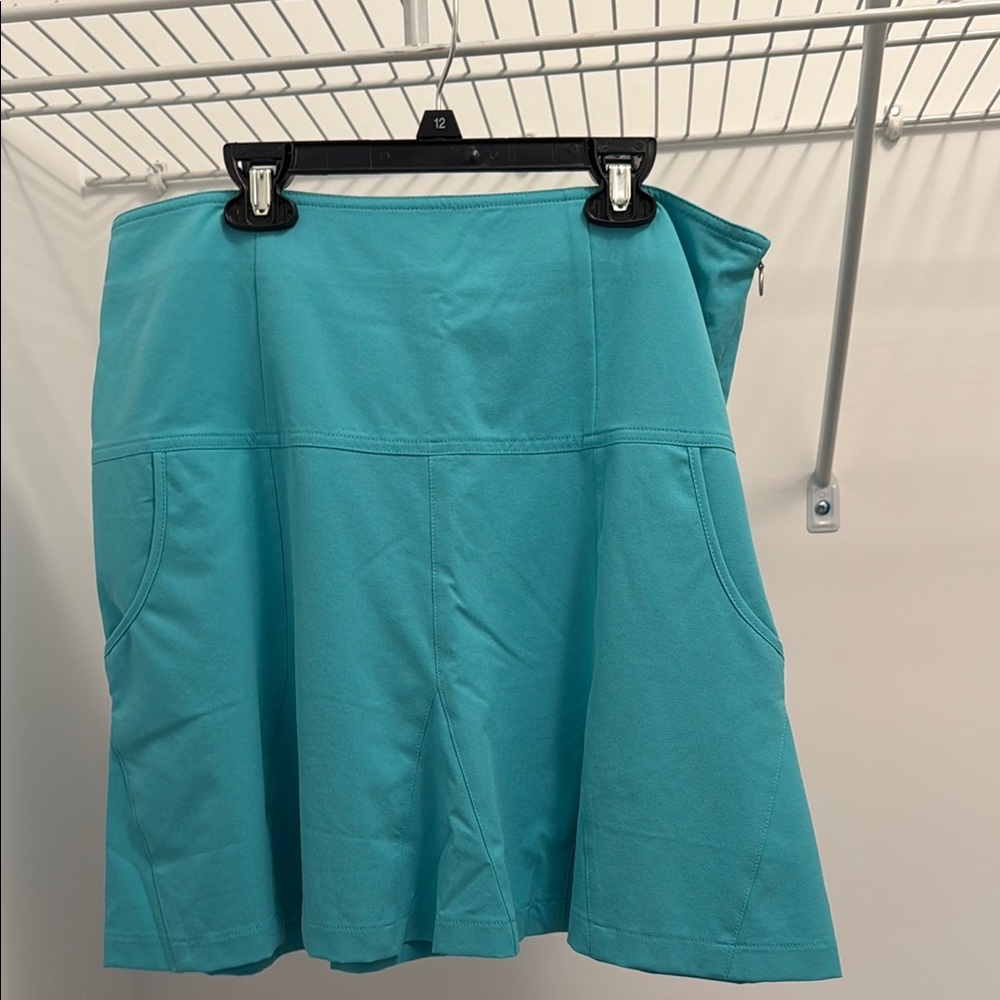 Aqua Women's Golf Skirt
